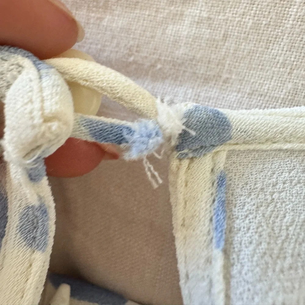 Reformation Nantes Midi Dress Pouf Sleeve Ruffle Hem in Marc - Picture 5 of 6